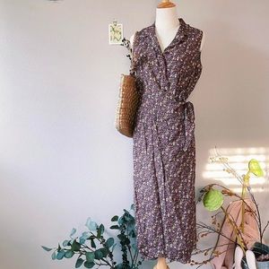 Perfect vintage floral wrap dress for summer from Karin Stevens